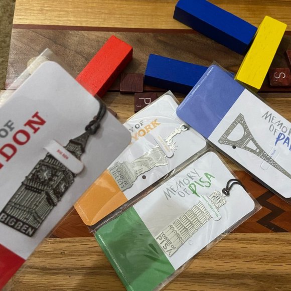 4 Pack Famous Locations - Silver Bookmarks - Picture 11 of 11